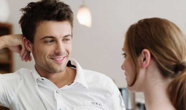 Segnali di Attrazione Maschile Come Capire se gli piaci